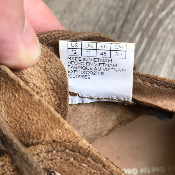 Toms - Picture 6 of 16